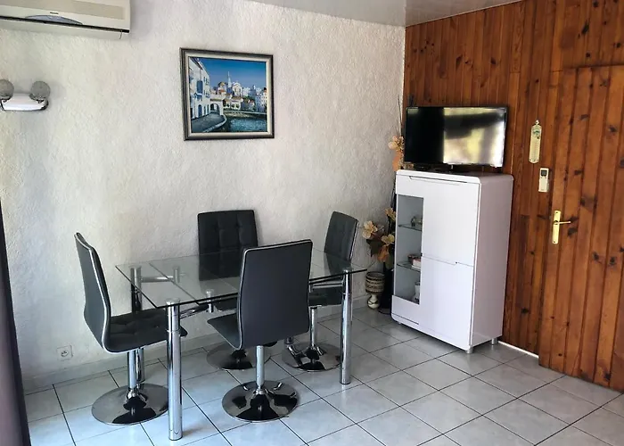 Studio 150M De La Mer